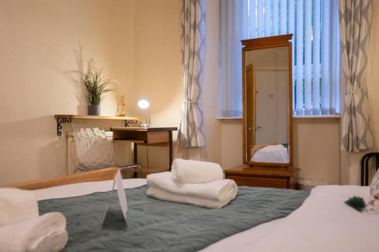 Oesis - Stylish Holiday Near Centre Ferienhaus EDI
