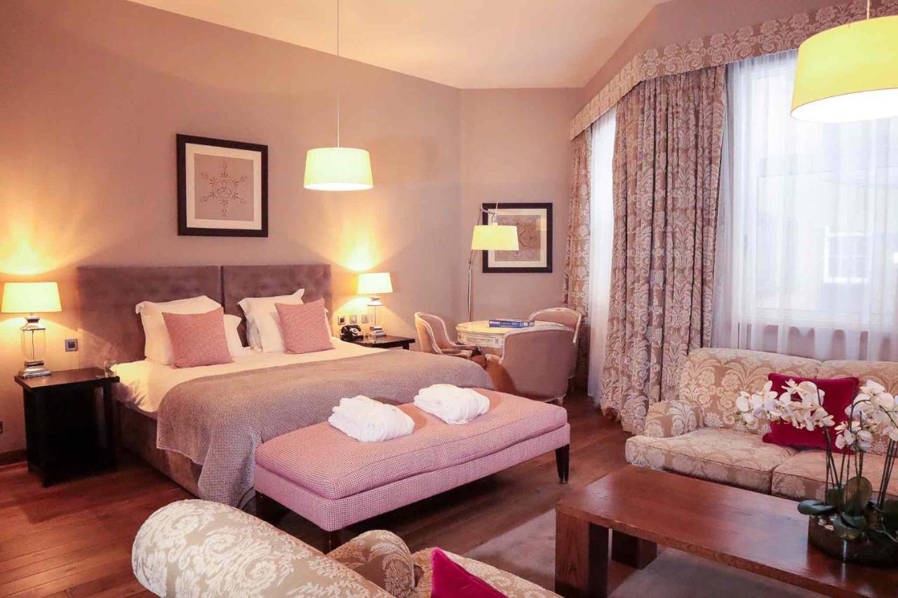 Tigerlily Hotel 4*