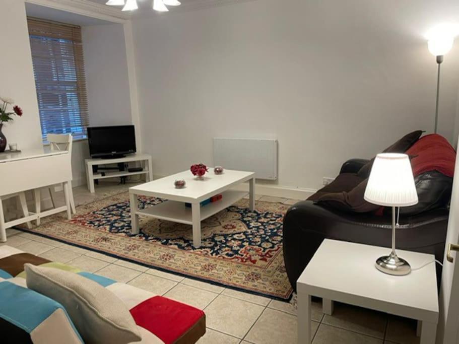 Perfect Location Apartment EDI