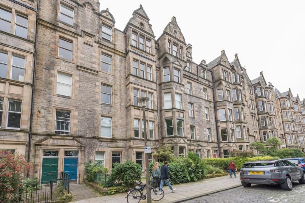 Beautiful 2 Bed 2 Bath Flat Overlooking Meadows Park Apartment Edinburgh