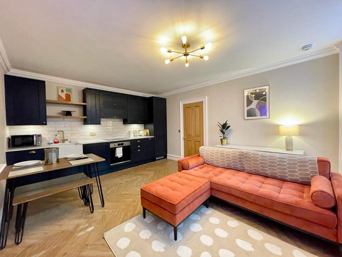 Pure Luxury, Private Entrance Apt, Unesco New Town Apartment EDI