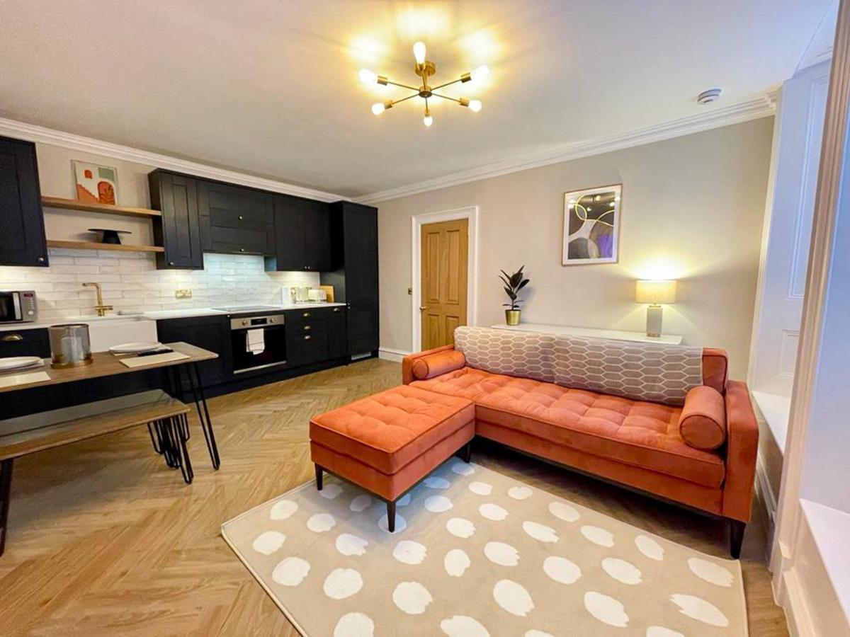 Pure Luxury, Private Entrance Apt, Unesco New Town Apartment EDI