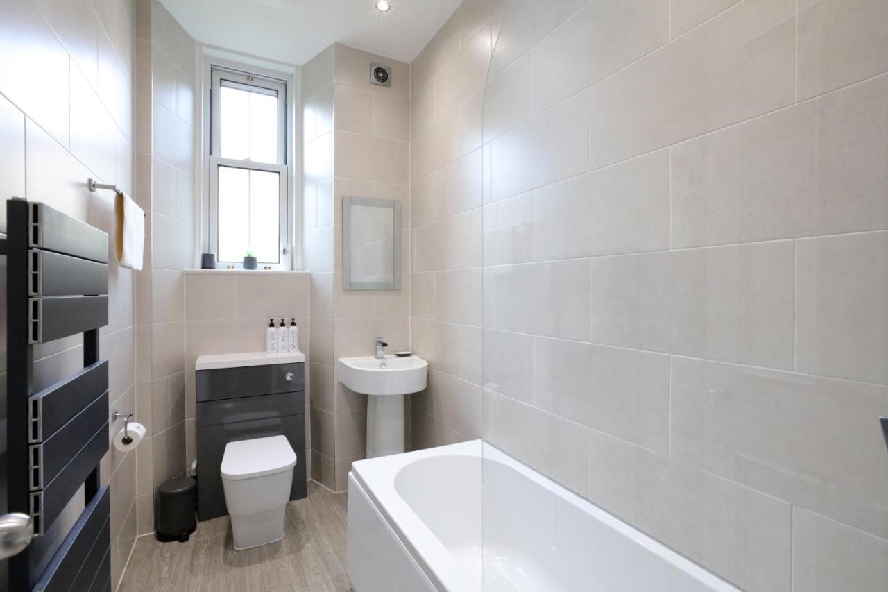 Sleeps 6 Free Parking Edinburgh