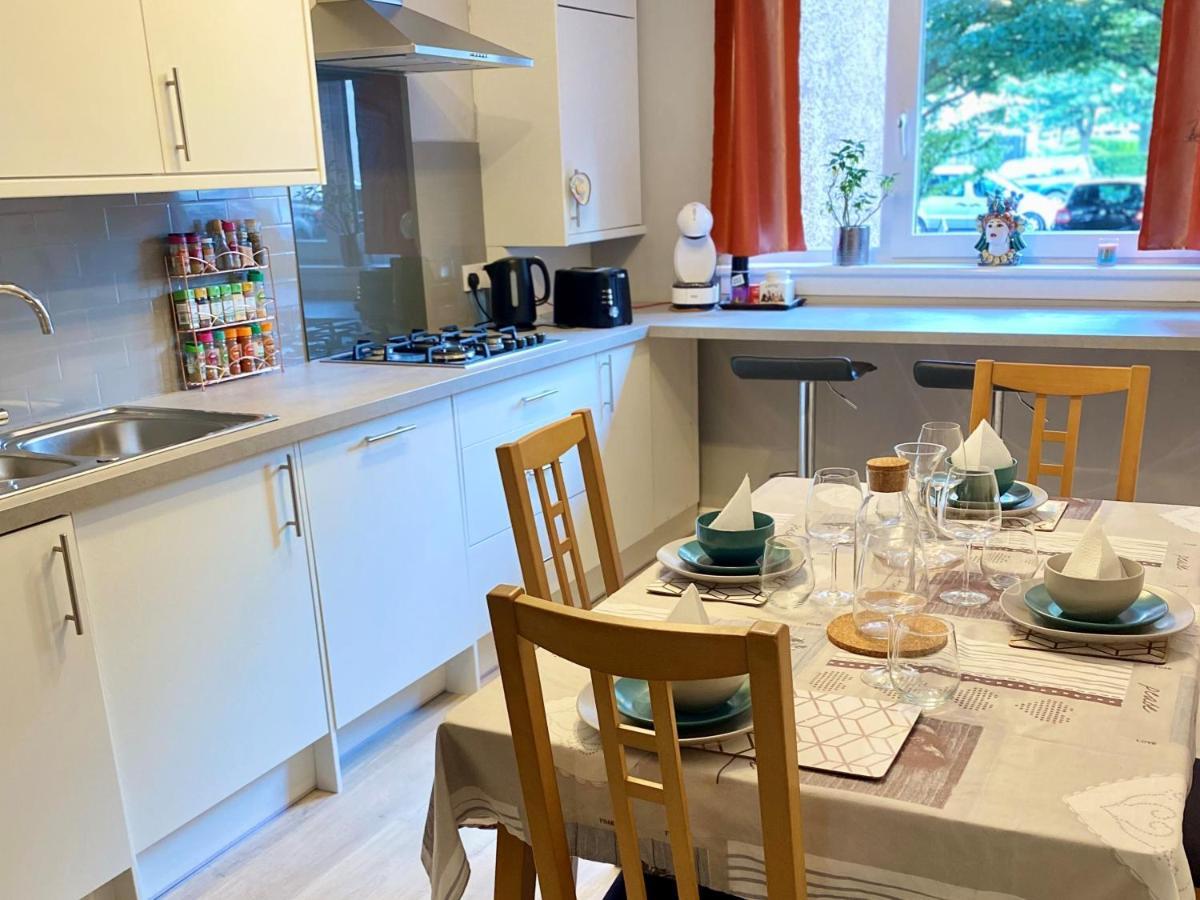 Apartment Stylish 2-bed In Centre EDI