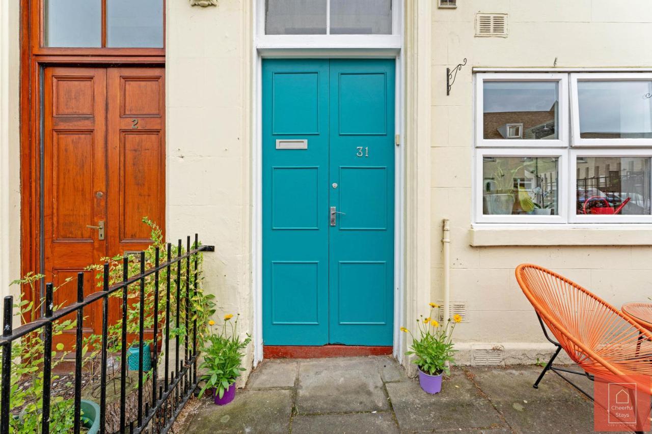 Cheerful Stays: Spacious Flat In Vibrant Leith Apartment EDI