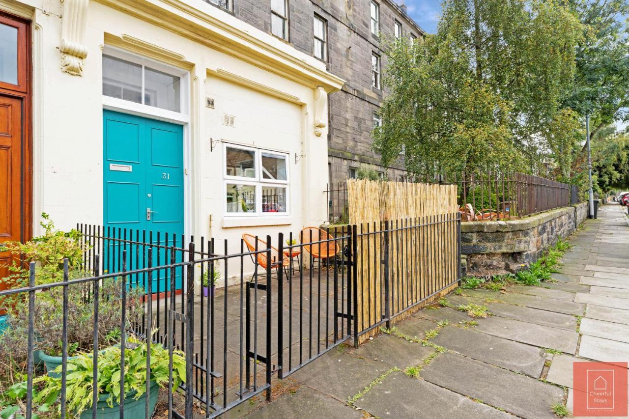 Cheerful Stays: Spacious Flat In Vibrant Leith Apartment EDI