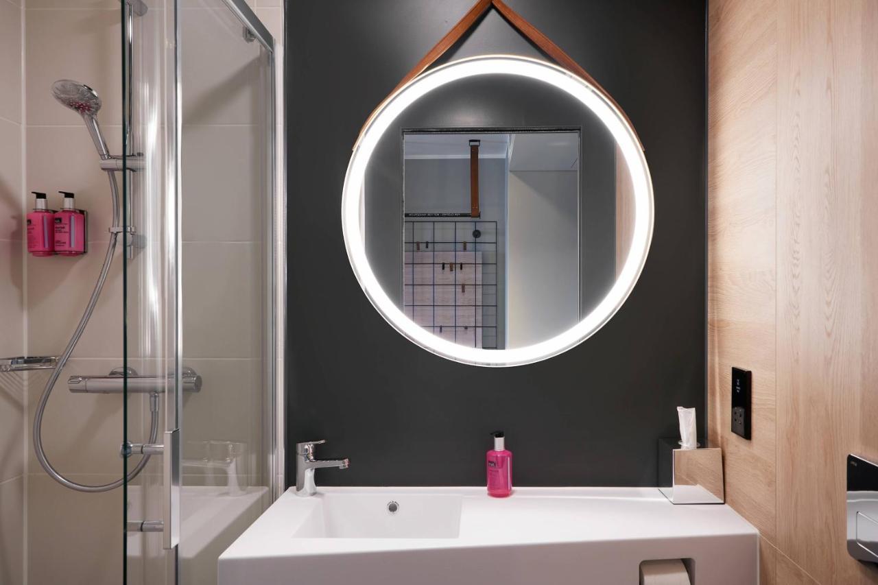 Hotel Moxy Fountainbridge 4*