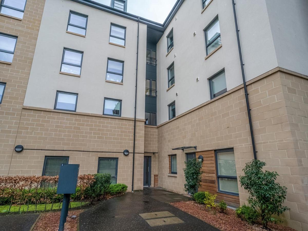 Apartment Cosy Modern Flat Pass The Keys