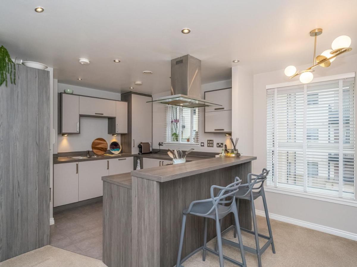 Cosy Modern Flat Pass The Keys * Edinburgh