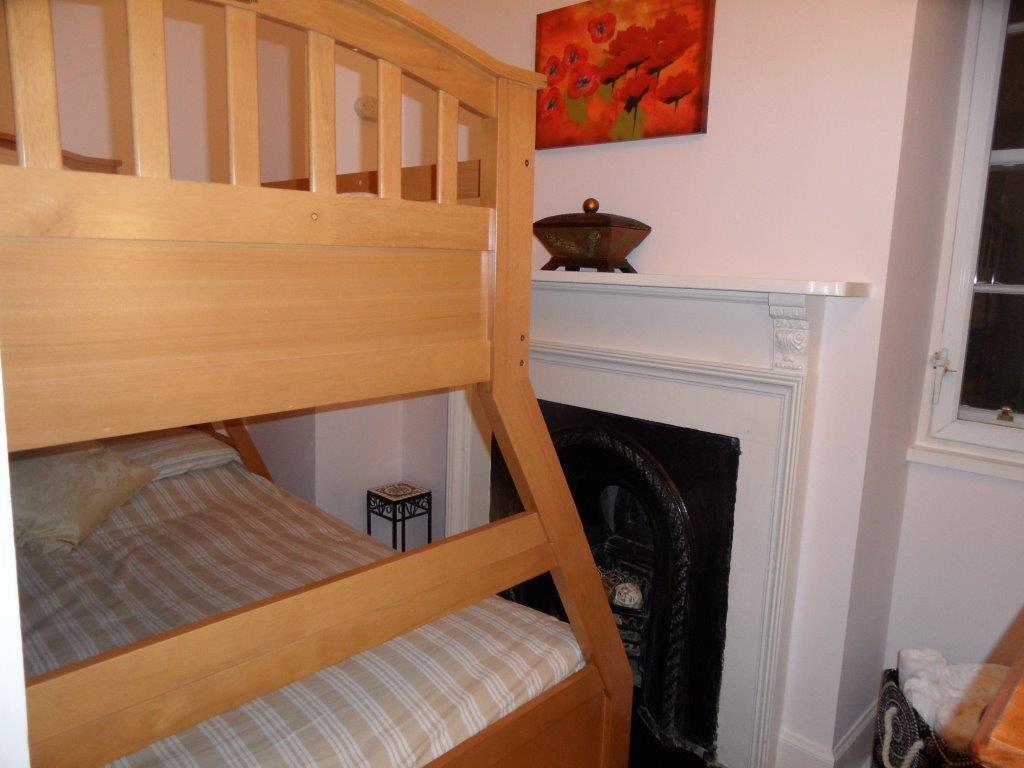 Cockburn Street Apartment Edinburgh