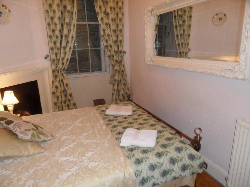 Apartment Cockburn Street *