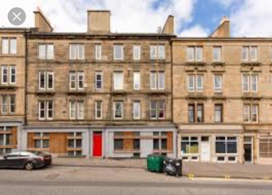 Modern 2bed 2bath In Leith Apartment *