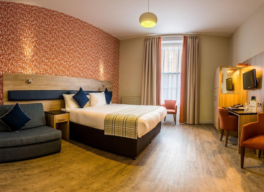 Cairn & Aparthotel 3*