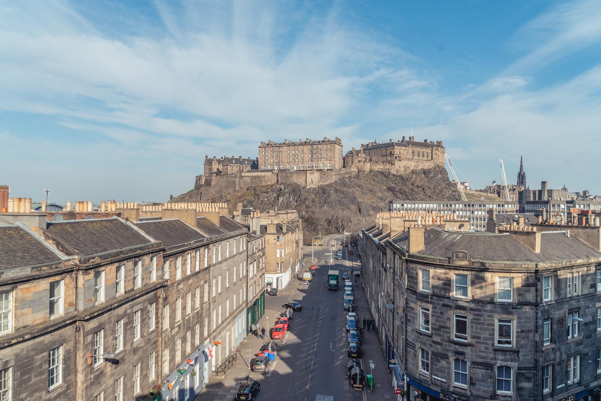 Doubletree By Hilton Centre Edinburgh