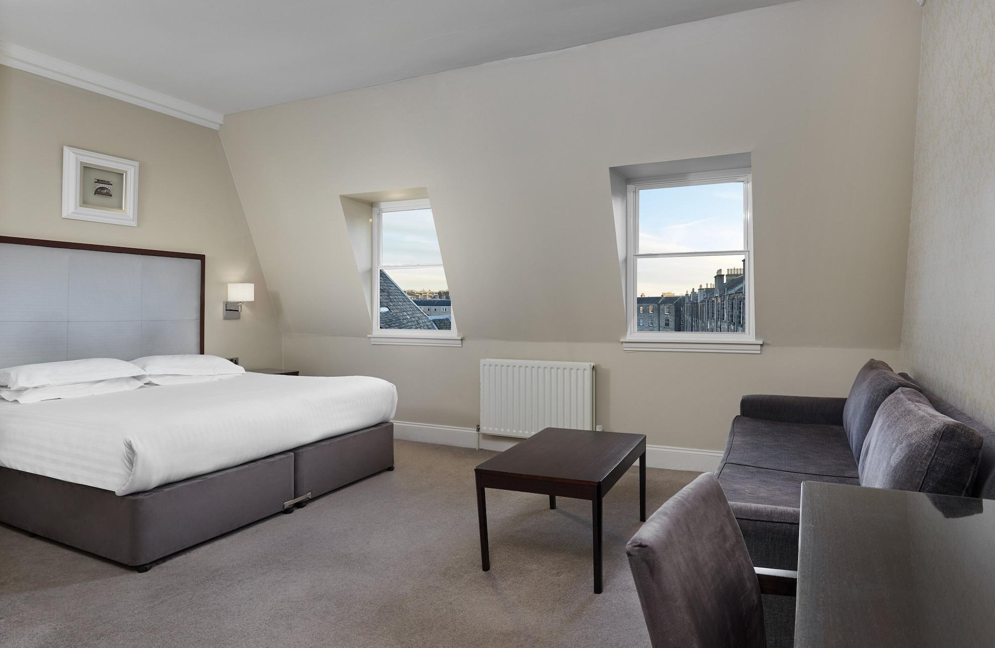Leonardo 3* Edinburgh