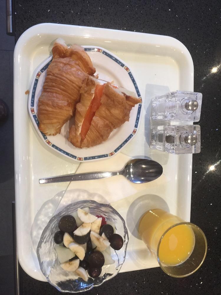 Dorstan House Guest house 3*