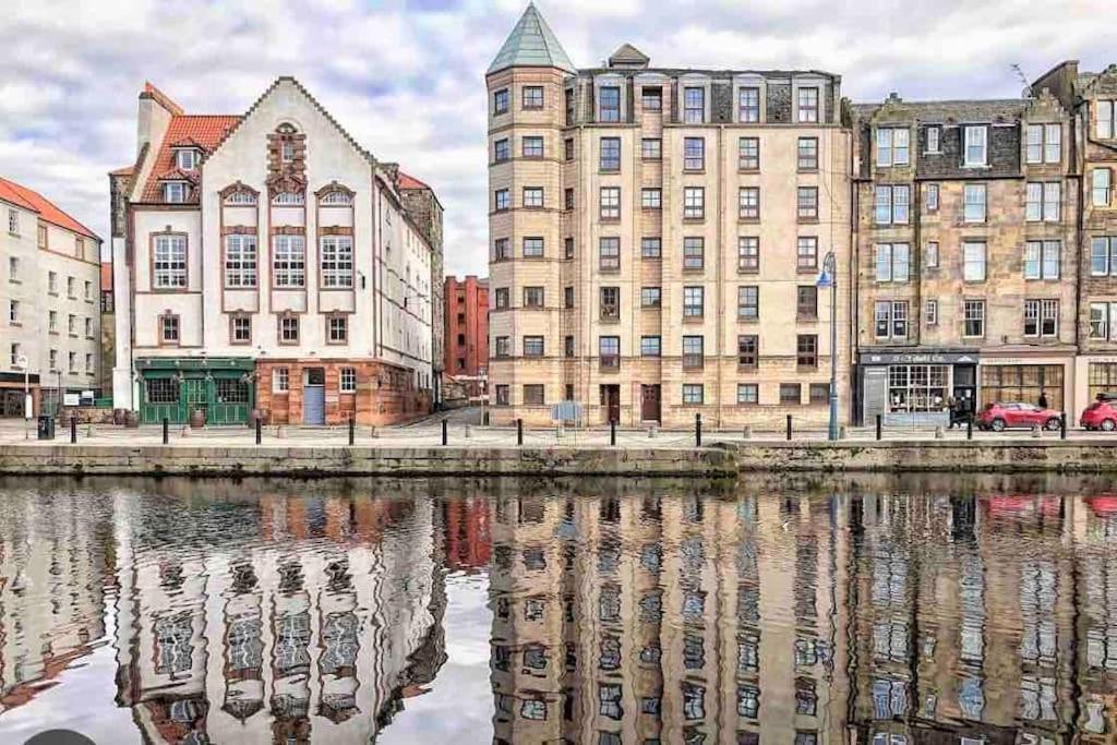 Timber Bush Apartment Edinburgh