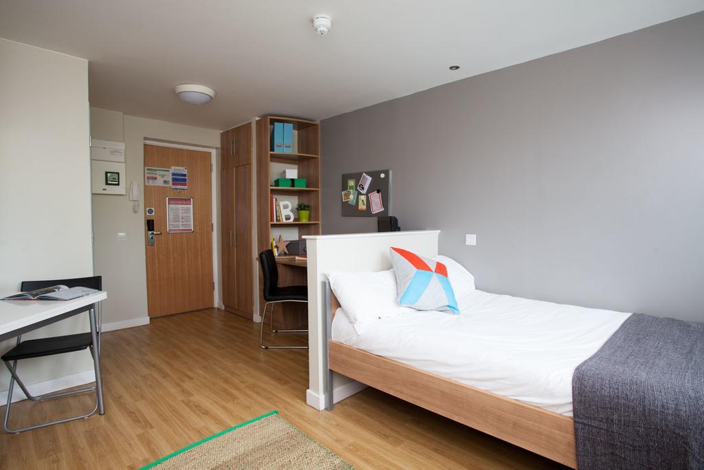 Apartment Lady Nicolson Court