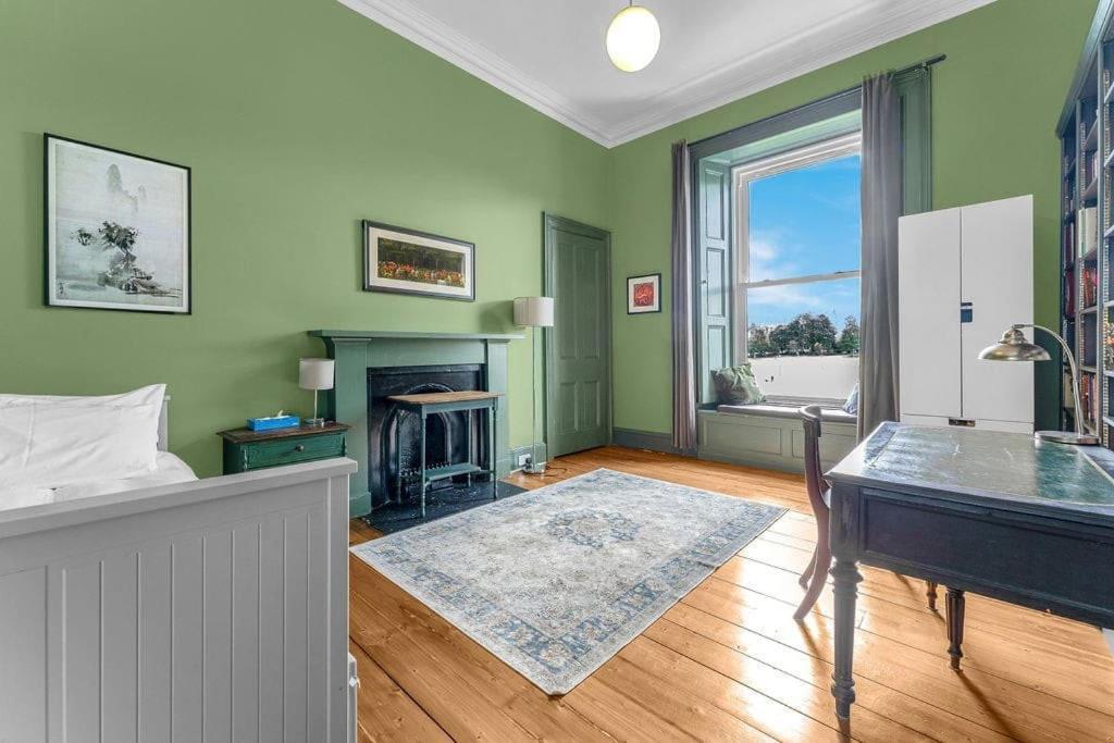 Bright And Spacious Flat Overlooking The Meadows Apartment Edinburgh