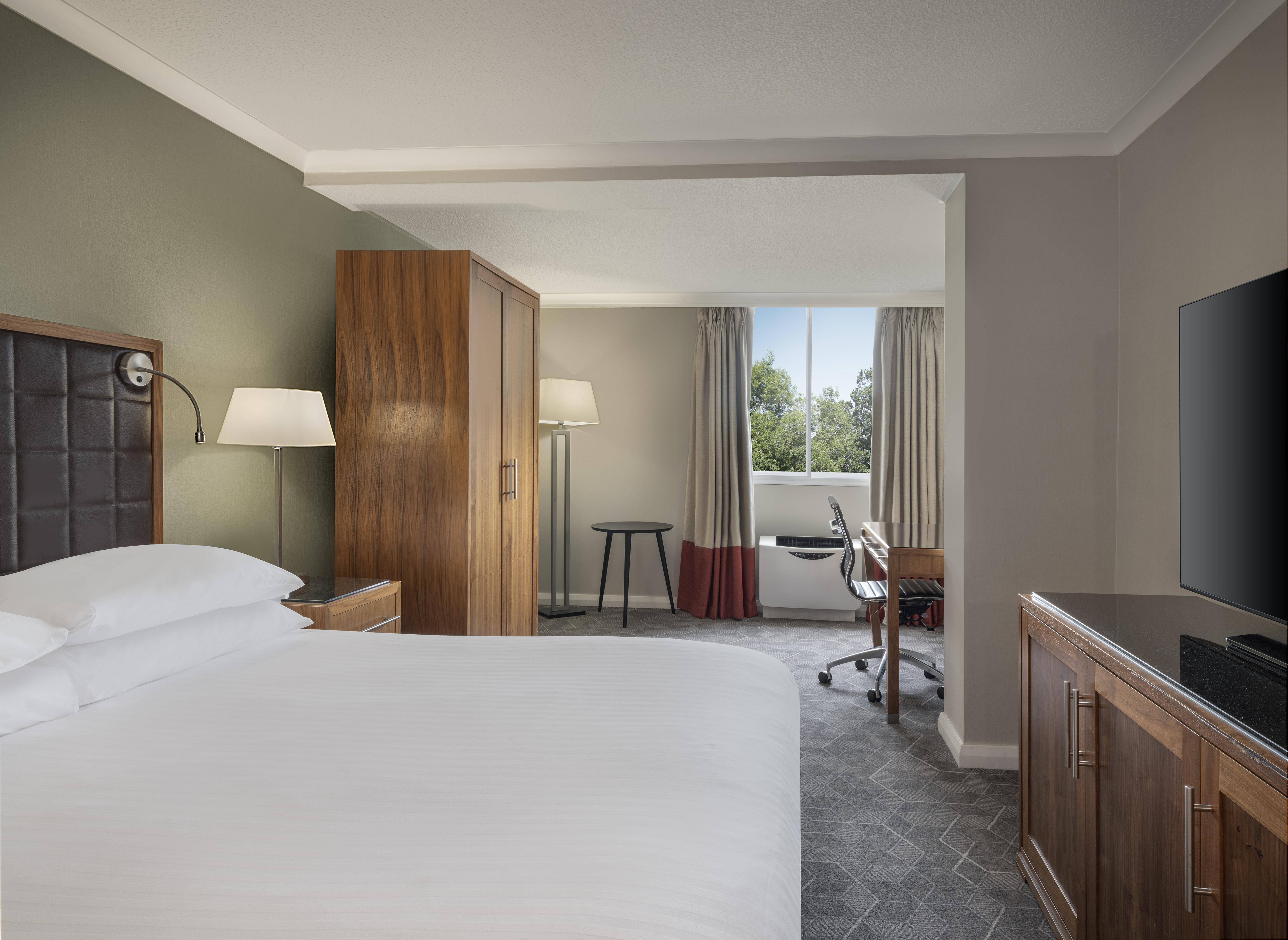 Delta By Marriott Hotel 4*