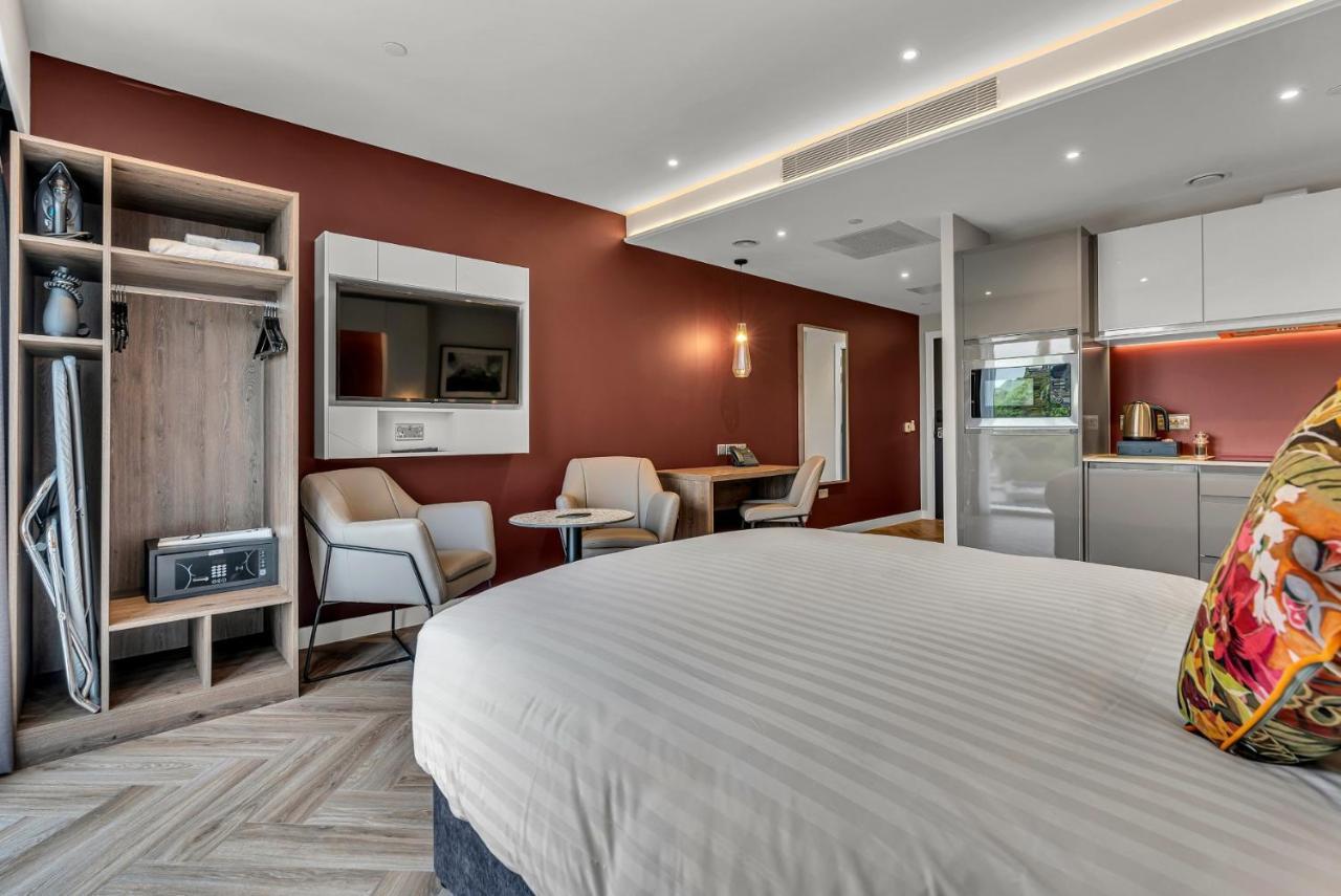 Aparthotel Roomzzz