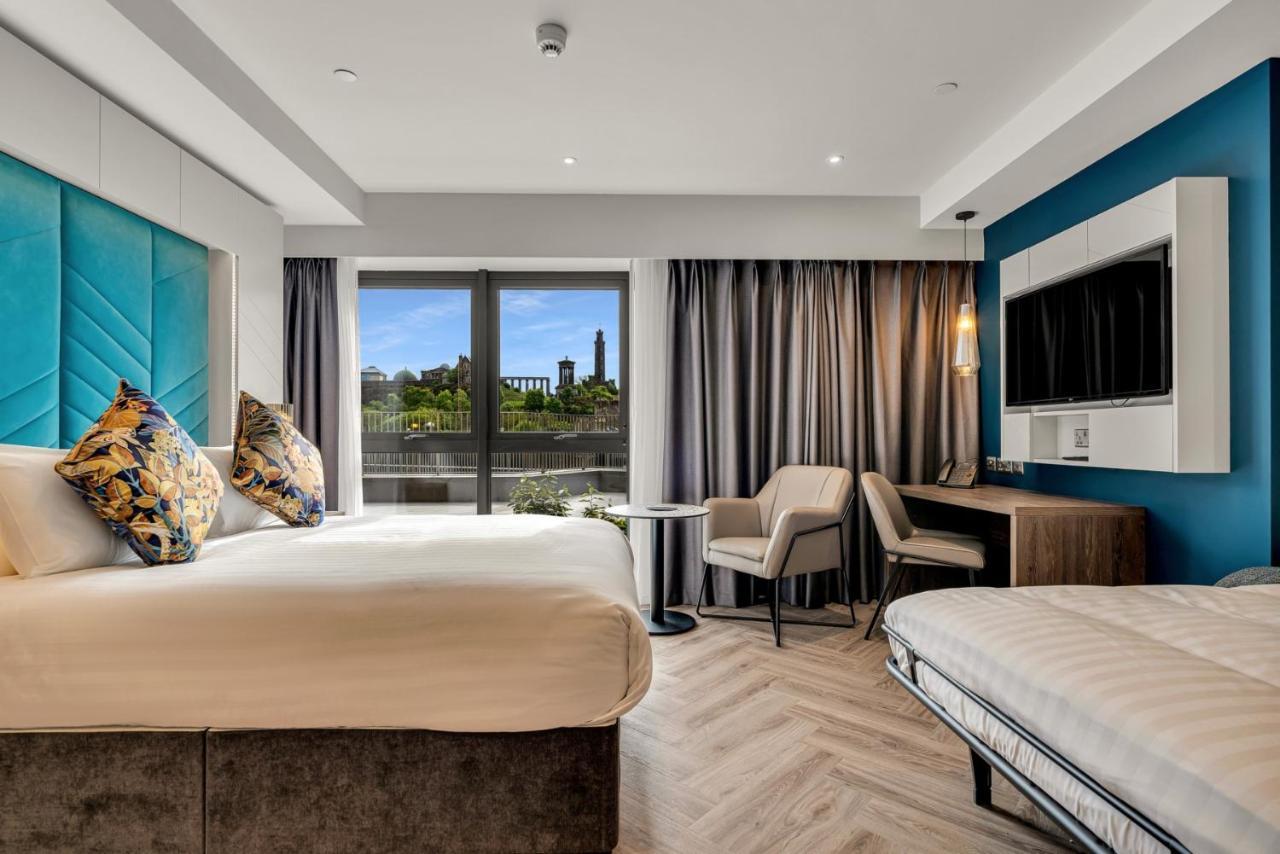 Aparthotel Roomzzz