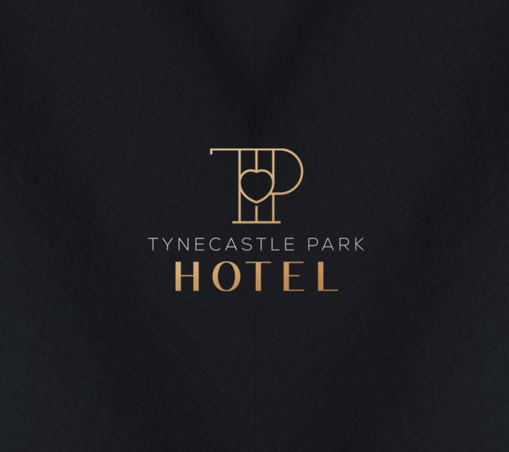 Tynecastle Park Hotel *
