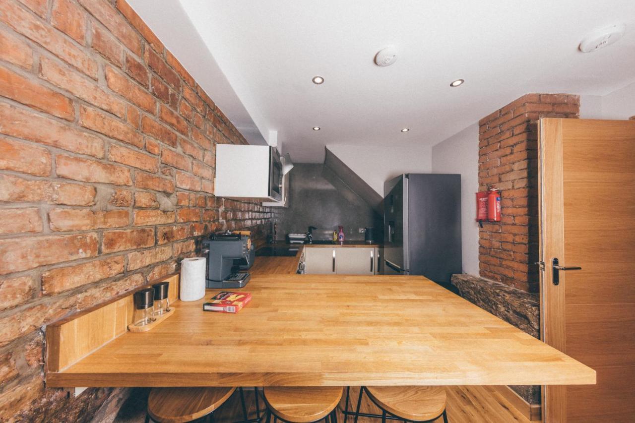 Superb Luxury Quality Central On Canal * Edinburgh