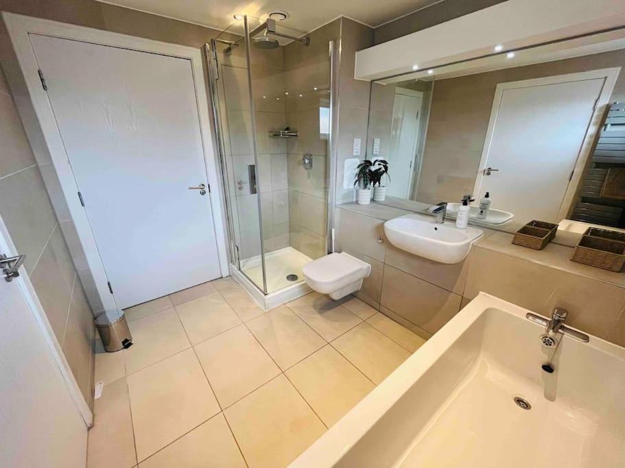 Holiday home Gorgeous 3 Bed House Free Parking & Garden Edinburgh