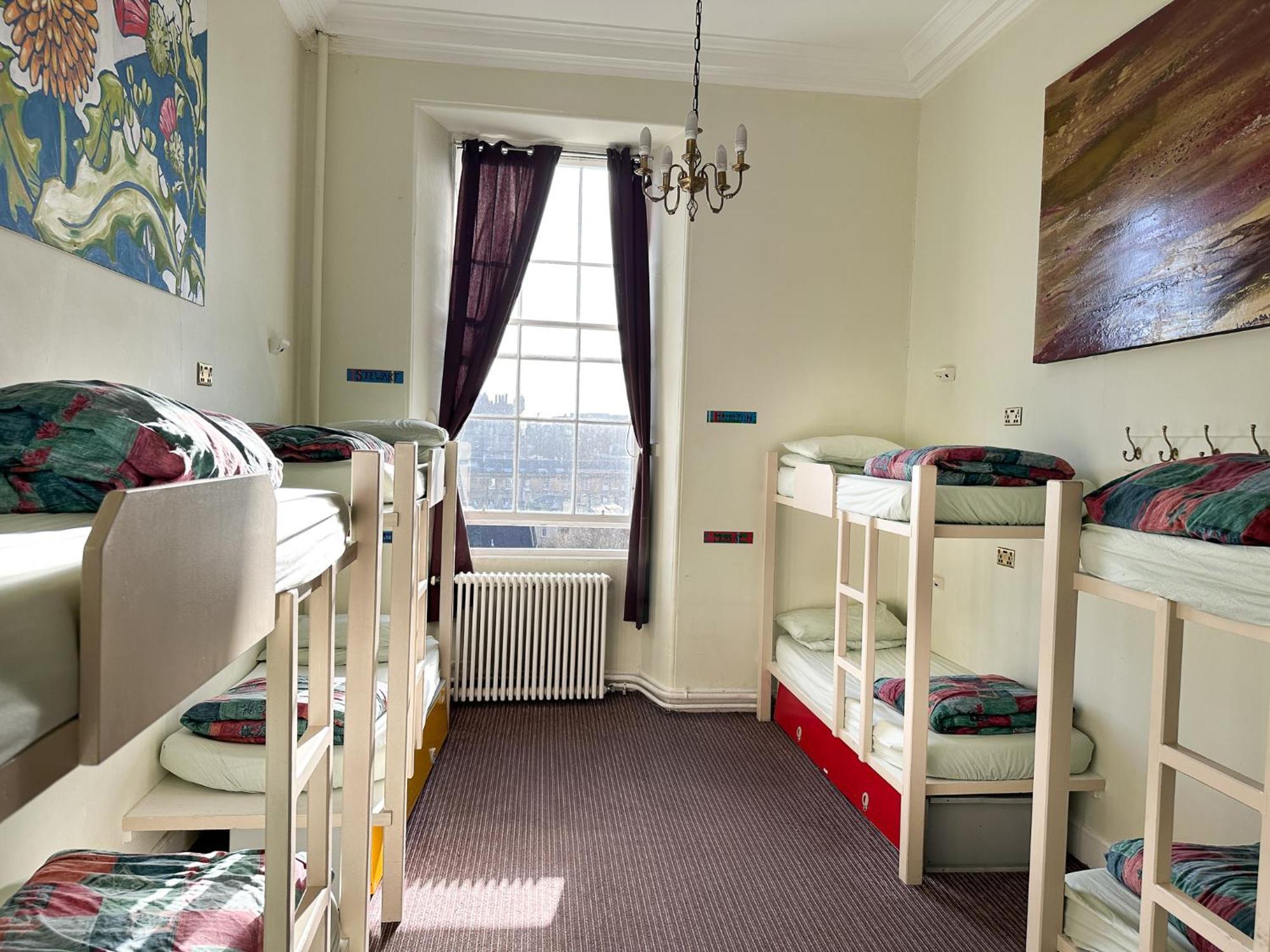 Hostel Castle Rock *
