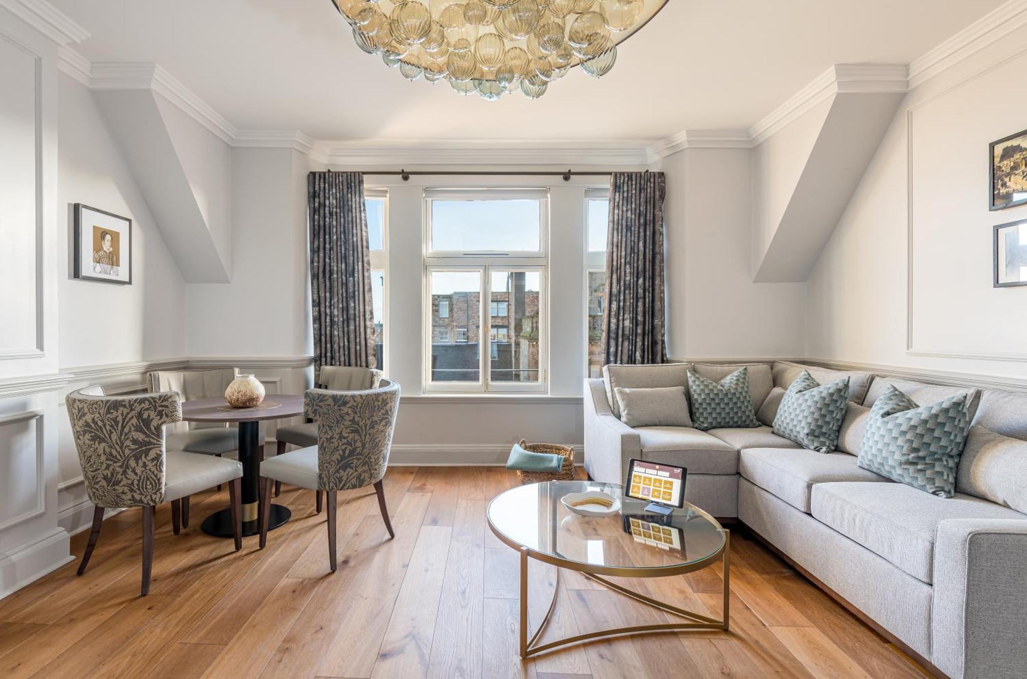 Righ Residences - George Street Edinburgh