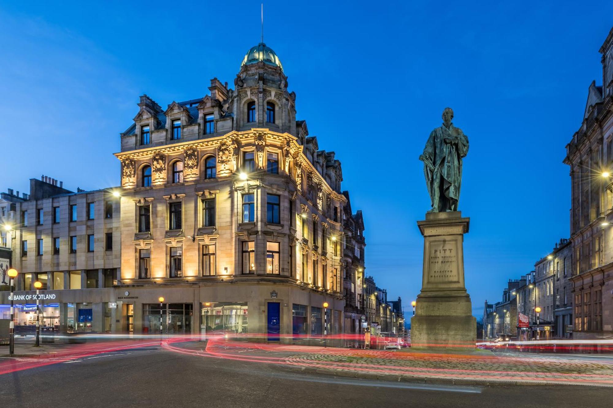 Righ Residences - George Street * Edinburgh