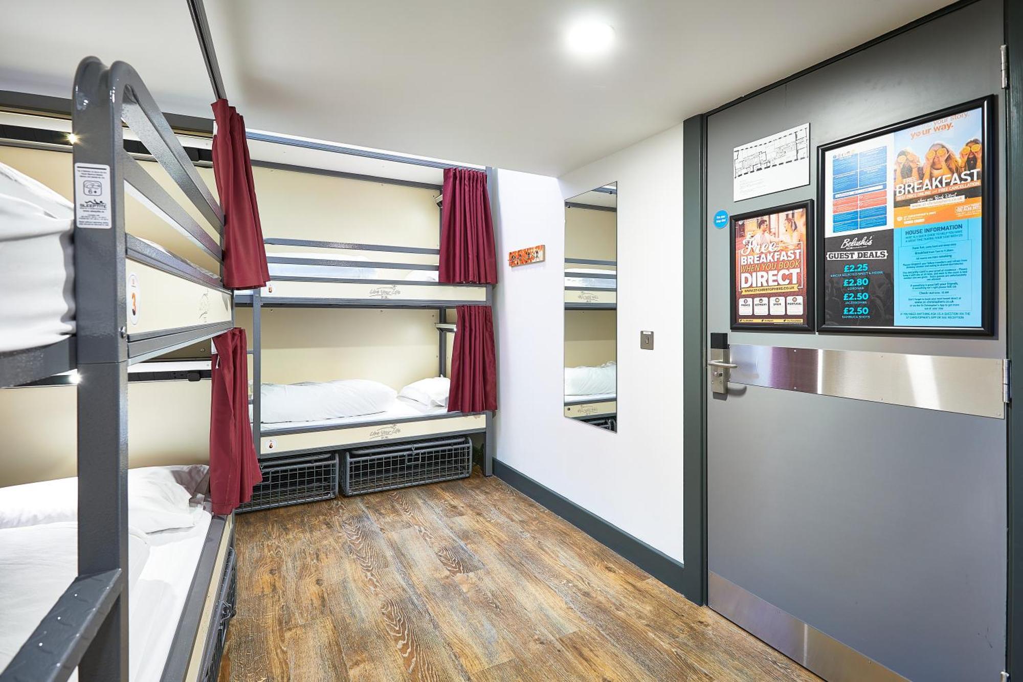 St Christopher's - Old Town Hostel *