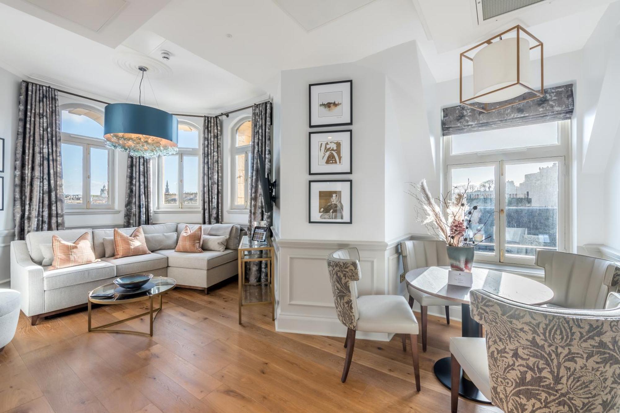 Righ Residences - George Street Edinburgh