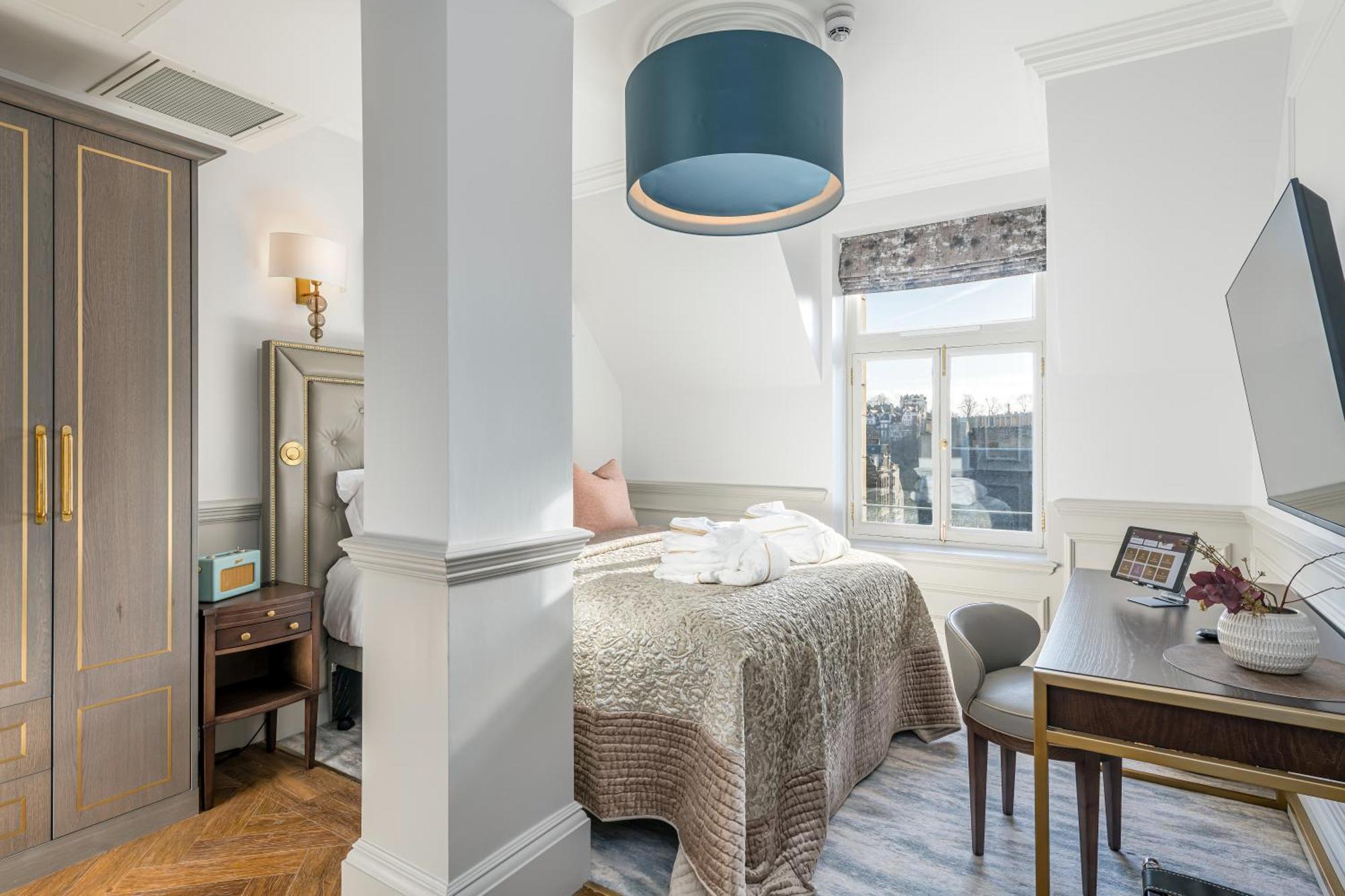 Righ Residences - George Street *