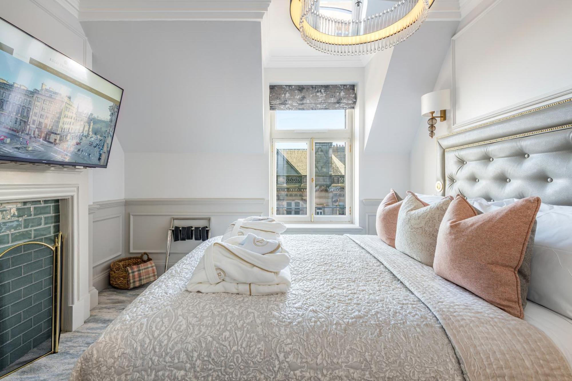 Righ Residences - George Street Aparthotel *
