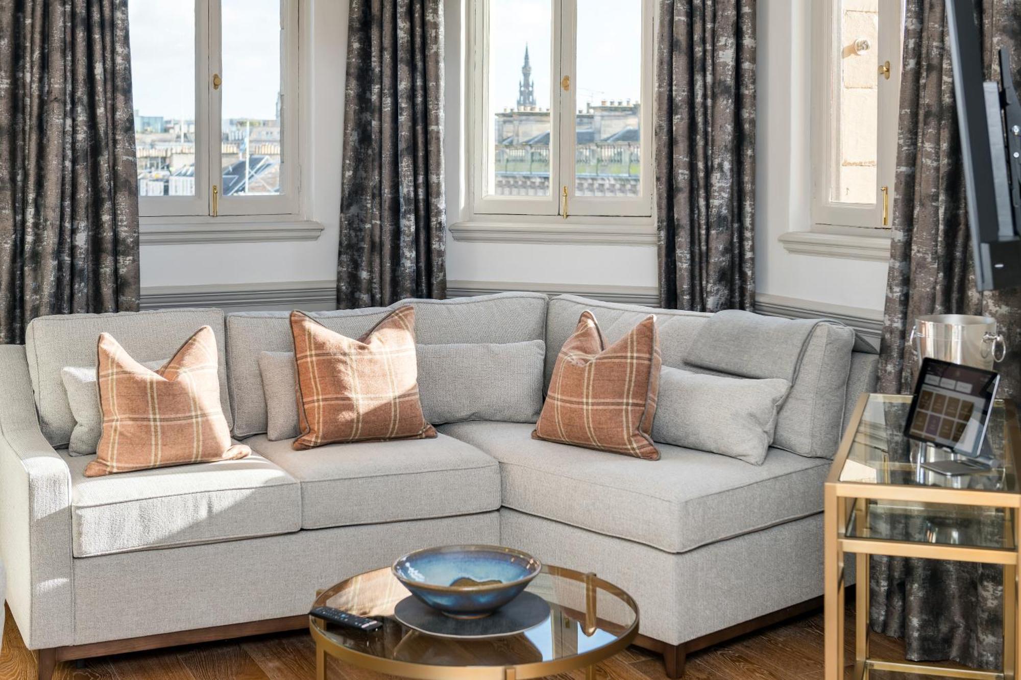 Righ Residences - George Street Edinburgh