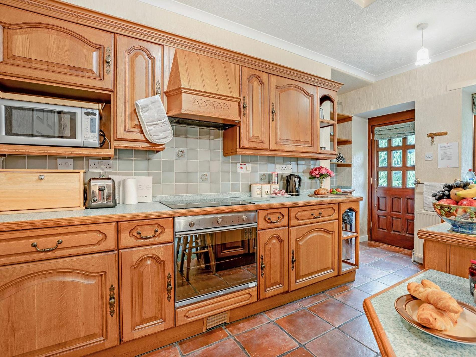 Holiday home 2 Bed In 53898