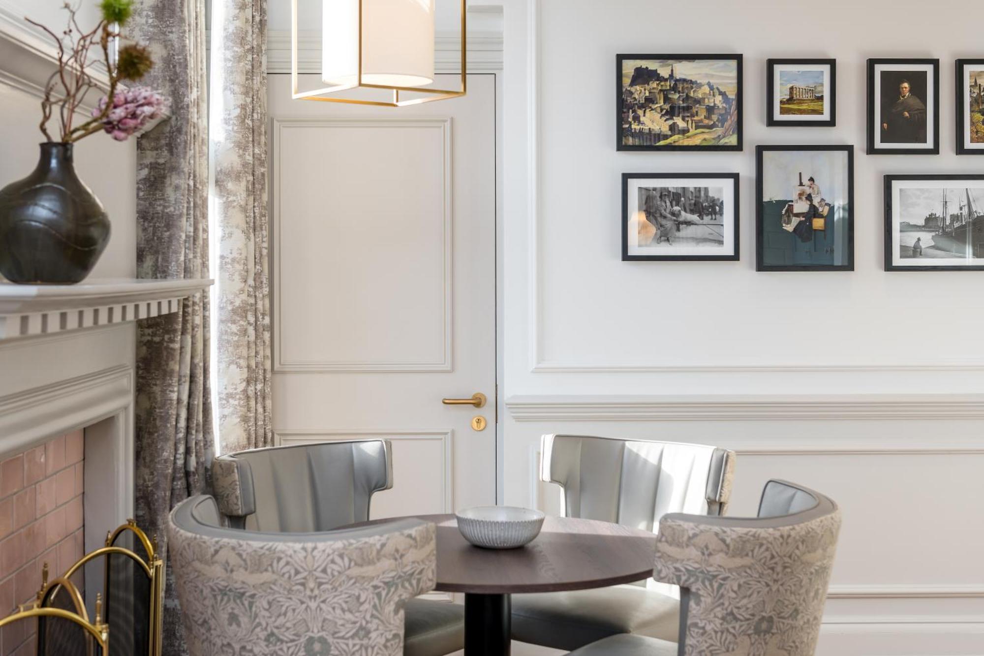 Righ Residences - George Street Aparthotel Edinburgh