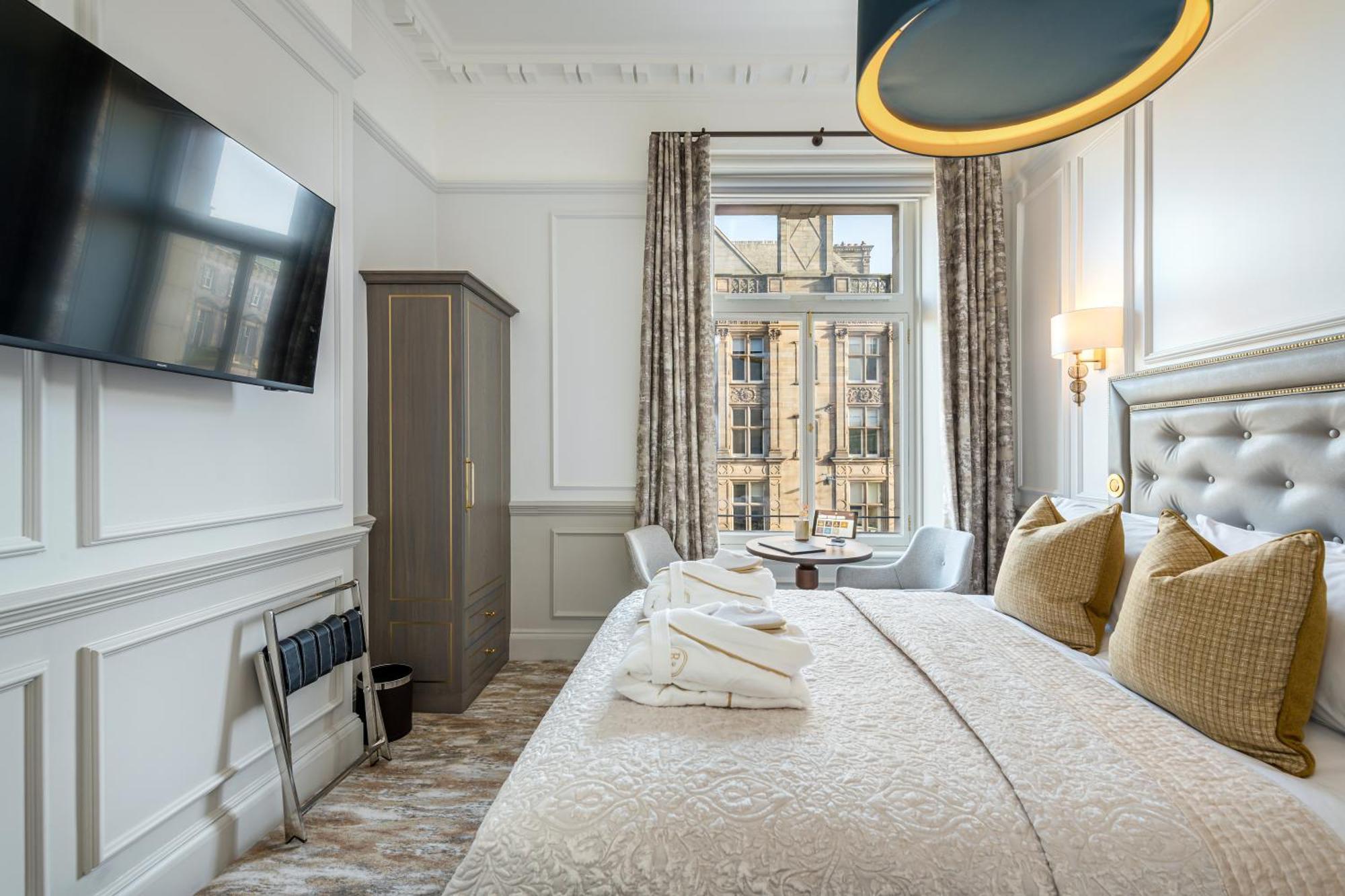 Righ Residences - George Street Aparthotel *
