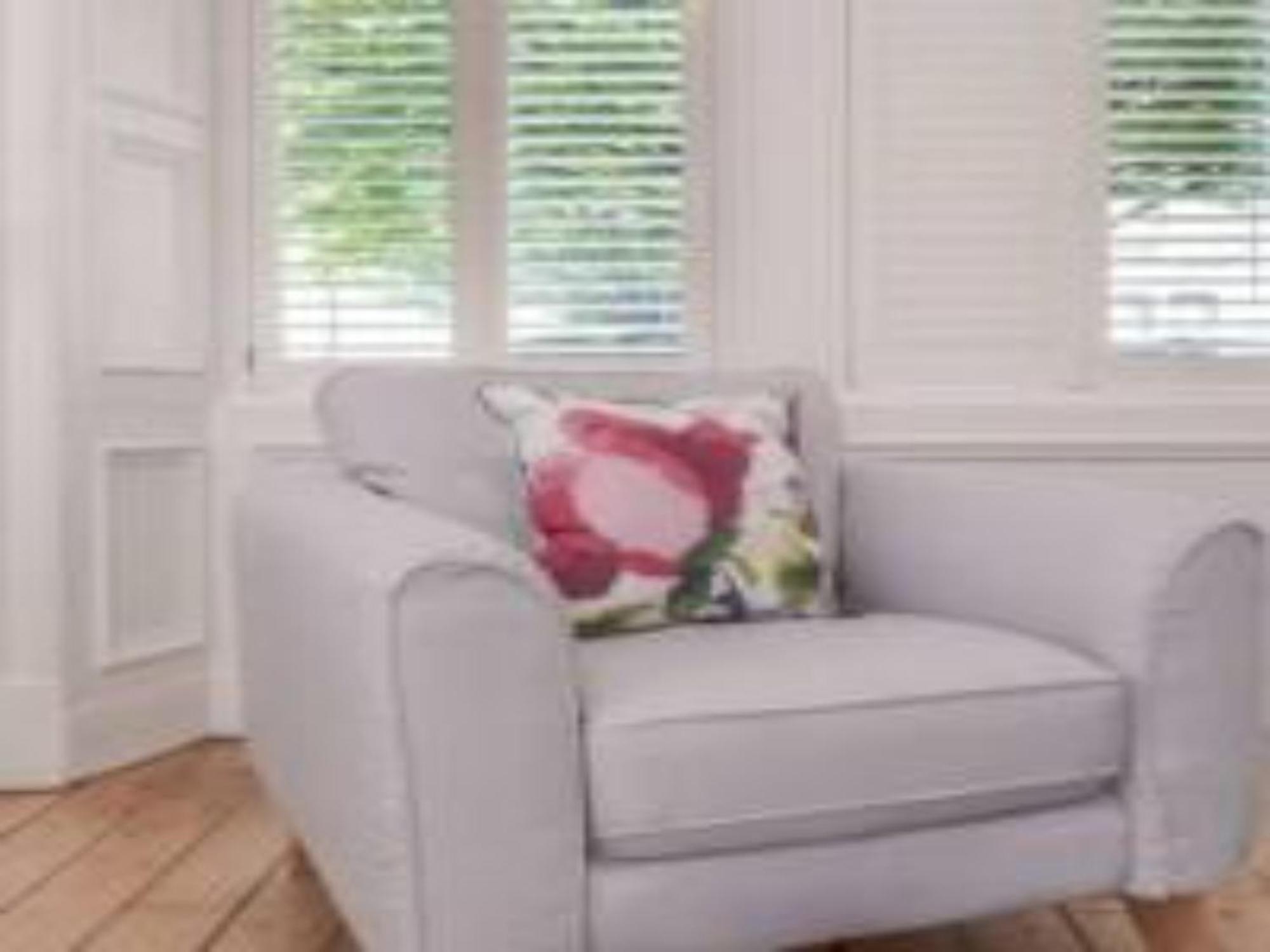 Apartment Pass The Keys Main Door 3 Bed With Free Parking *