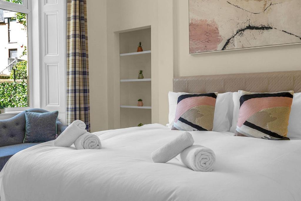 Stylish Elegance In City's Heart Edinburgh