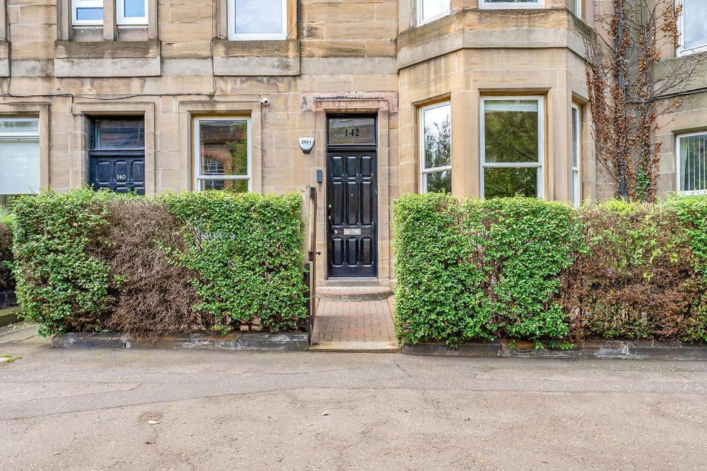 Stylish Elegance In City's Heart Apartment Edinburgh