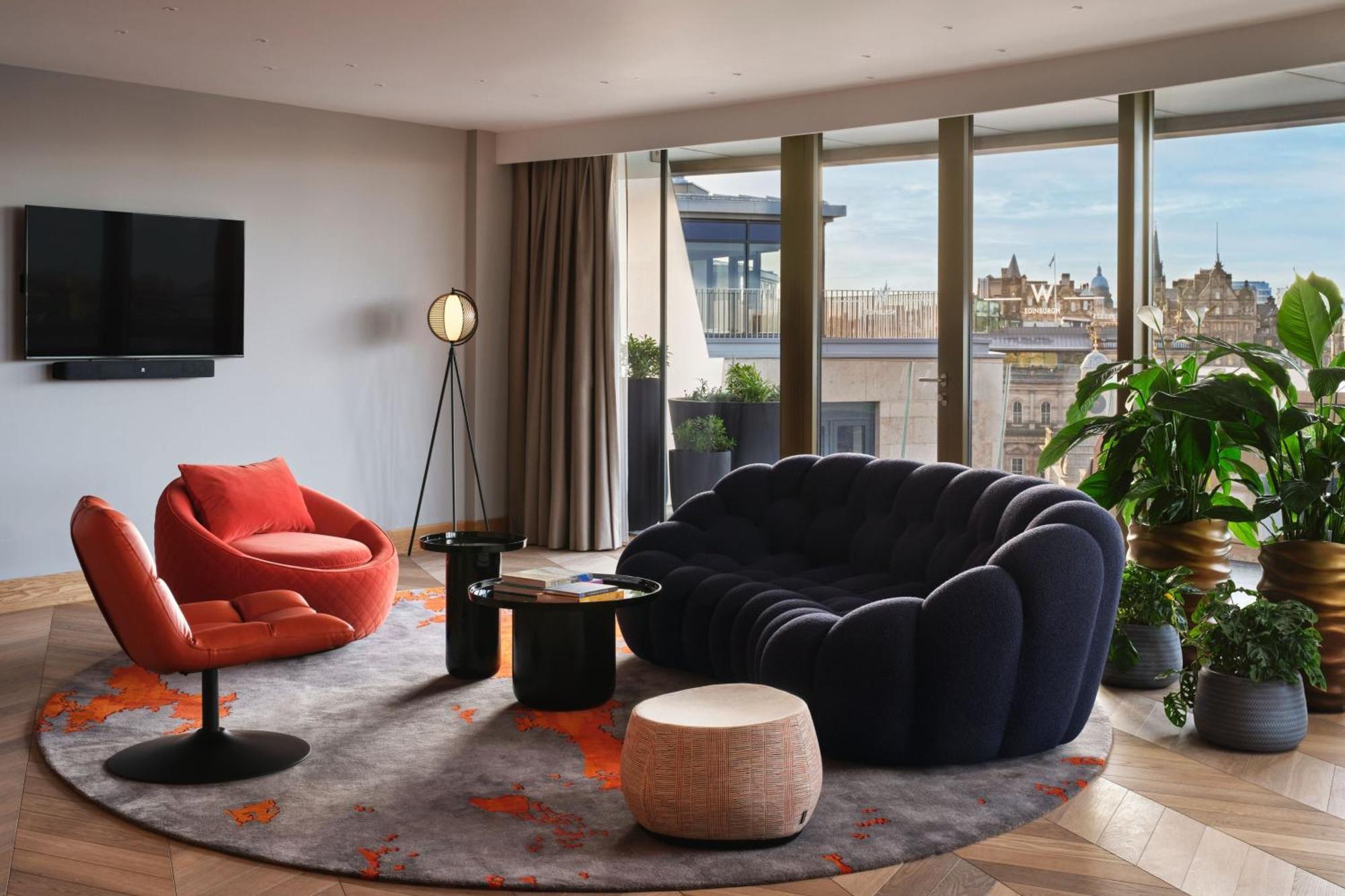 Hotel W 5*