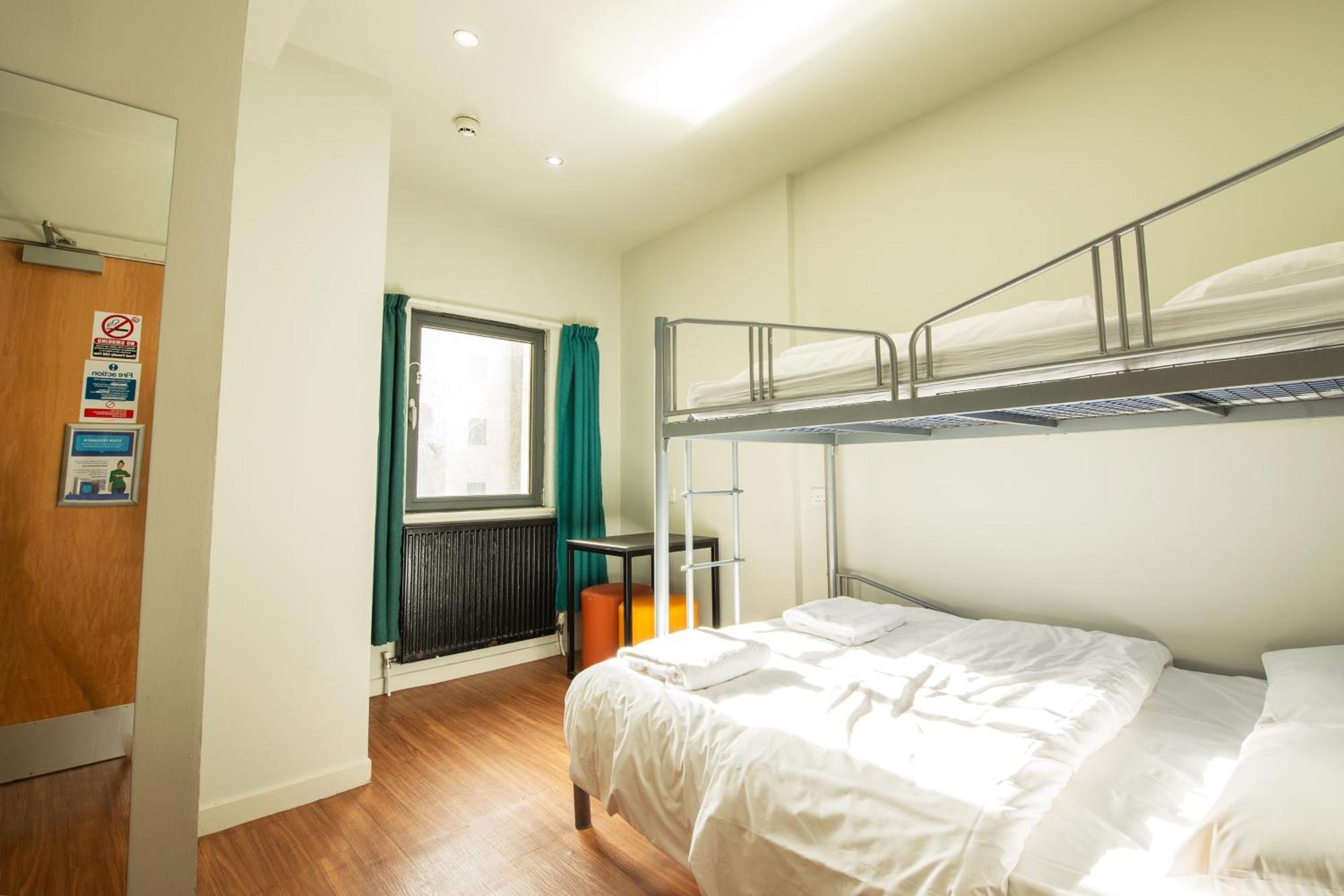 Hostel A&o