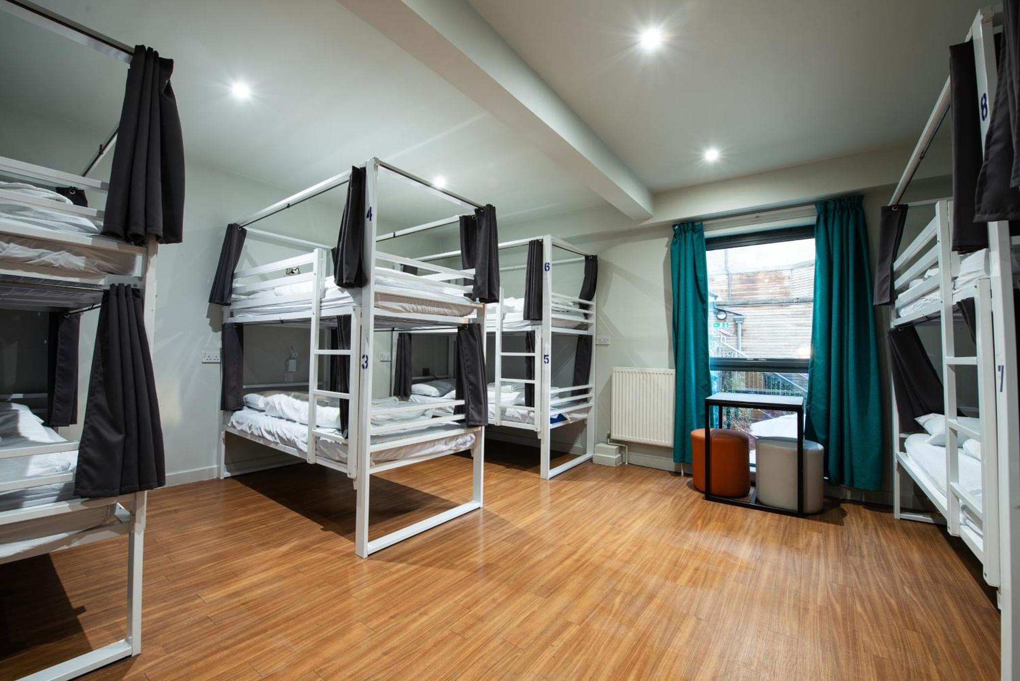 Hostel A&o *