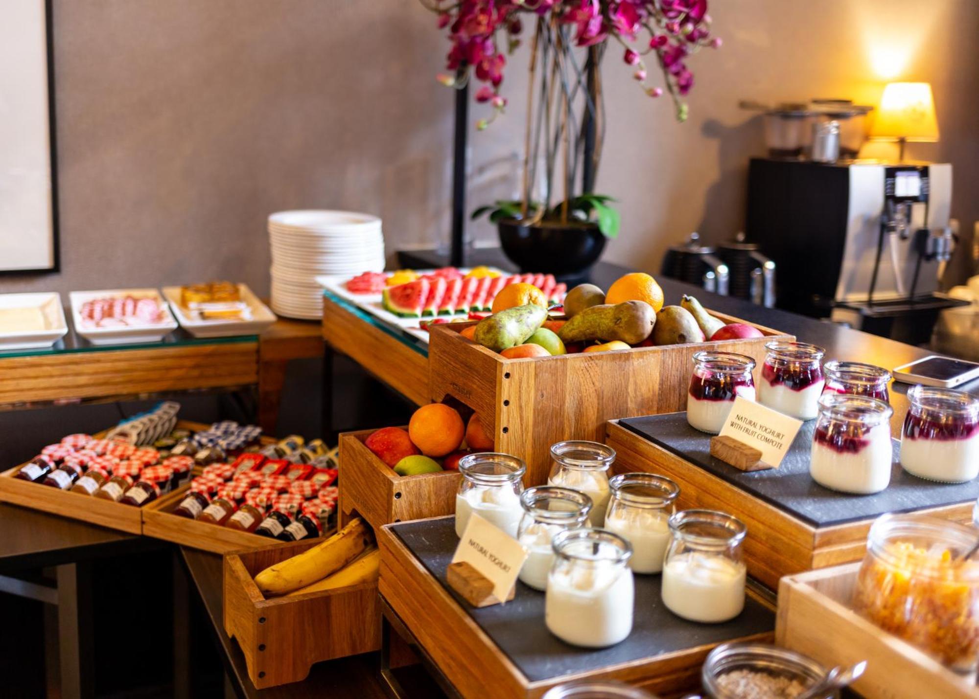 Nira Caledonia Hotel Edinburgh