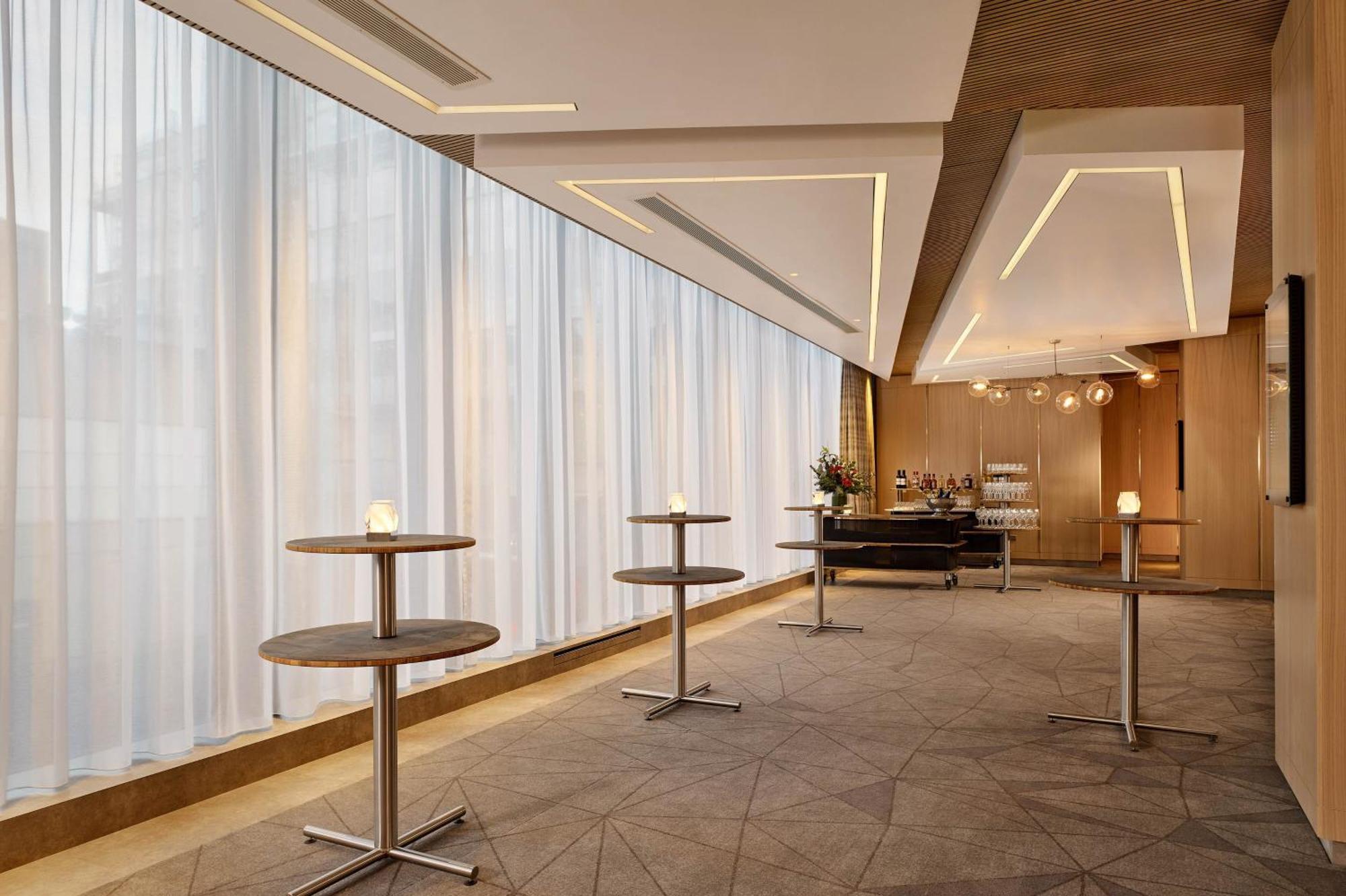 Sheraton Grand & 5* Edinburgh