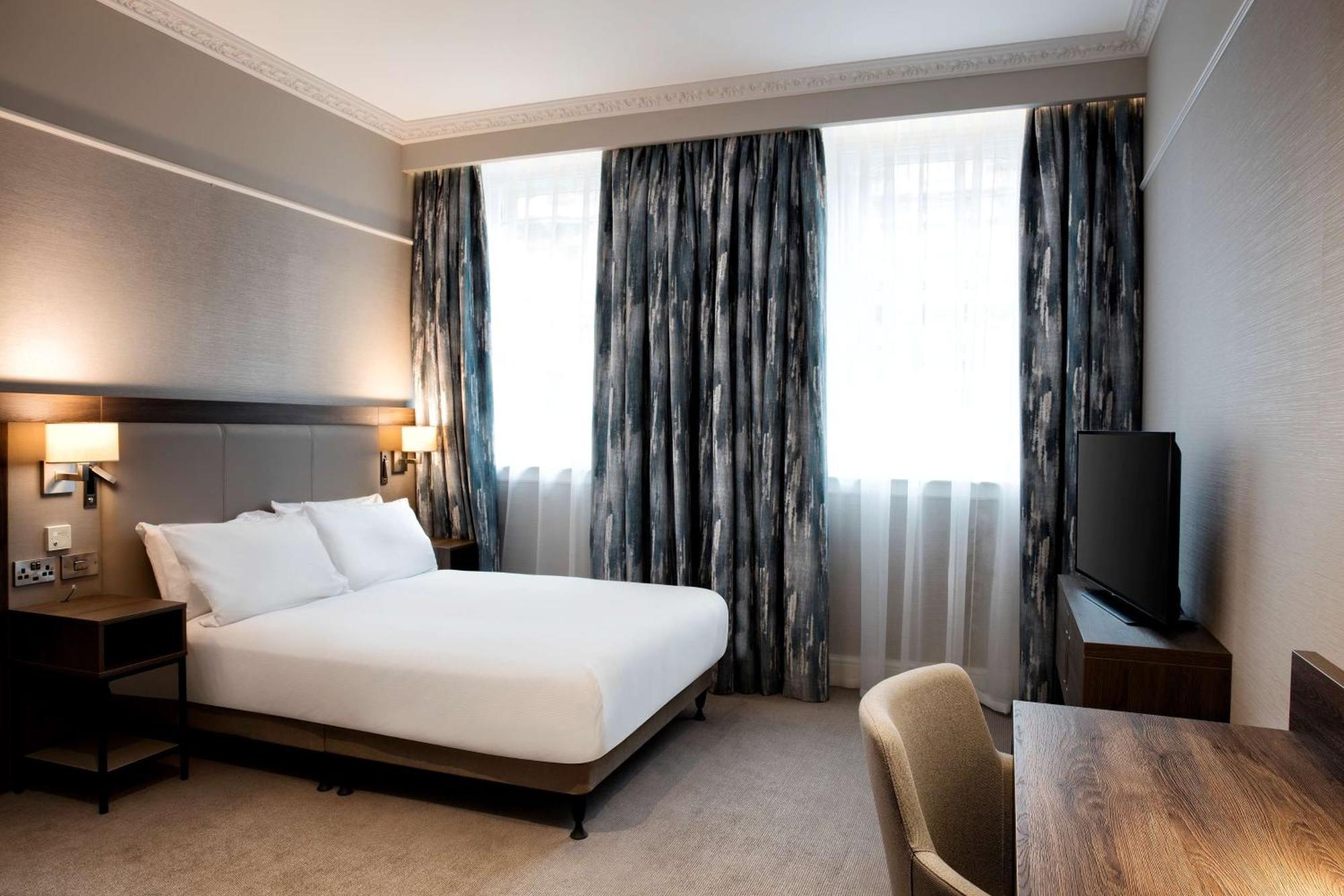 Hilton Carlton