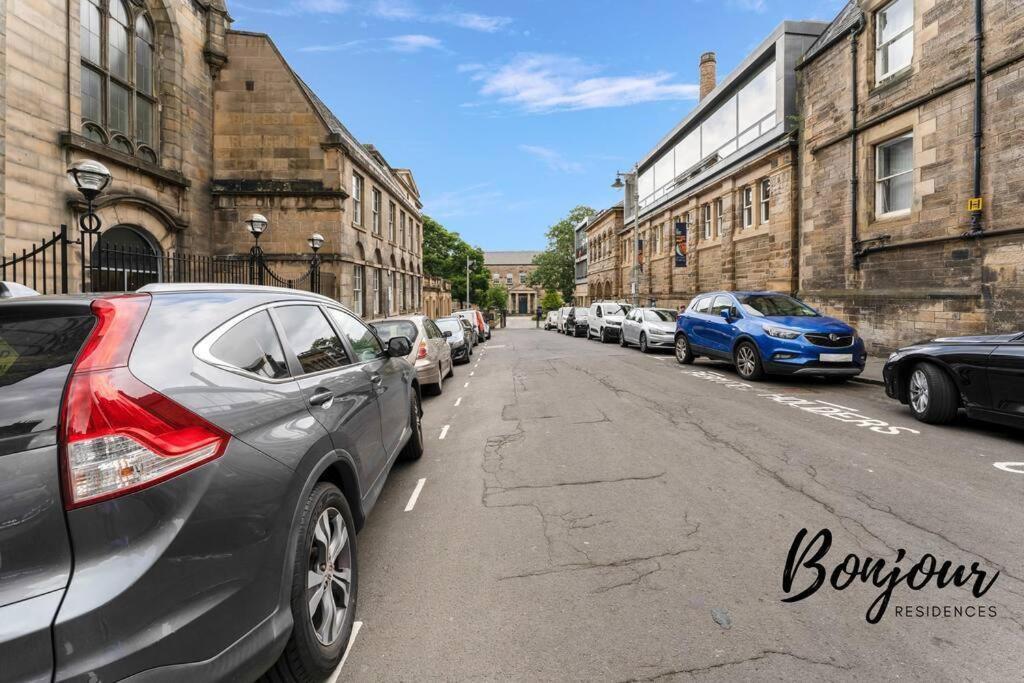 Monge Old Town 2br-1ba, Near Royal Mile By Bonjour Residences EDI